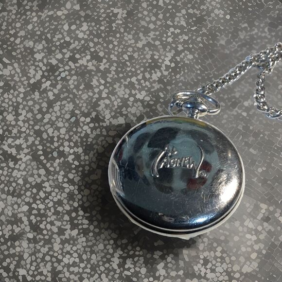 Al Agnew Wolf Men's Pocket Watch Silver Tone With Chain & Clip Needs New Battery - Picture 4 of 8